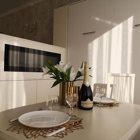Lux Apartment,10 Фонтана,До Моря 5 Минут Odessa Ngoại thất bức ảnh
